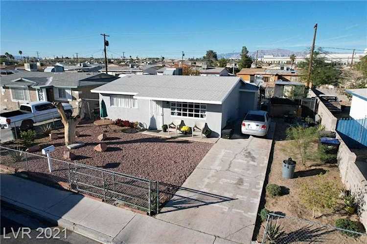 1824 W Nelson Ave North Las Vegas, NV 89032