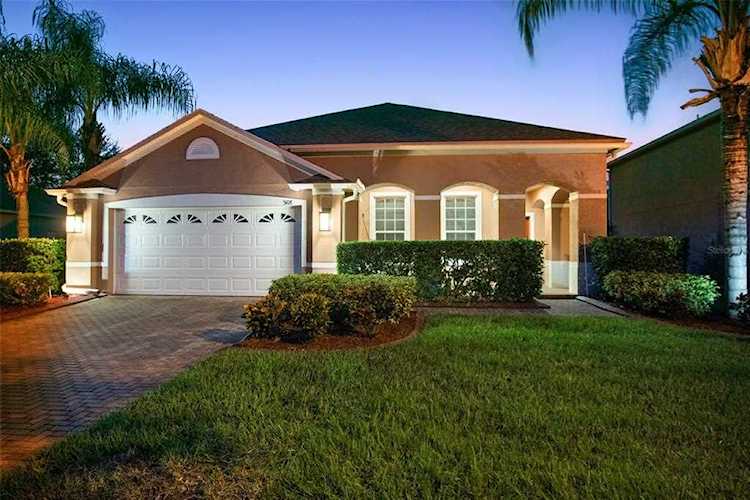 5108 Legacy Oaks Dr Orlando, FL 32839