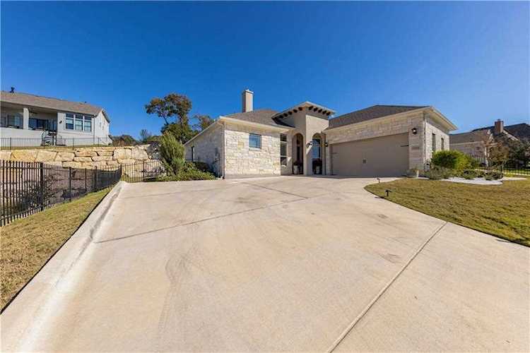 2104 Buffalo Gap Leander, TX 78641