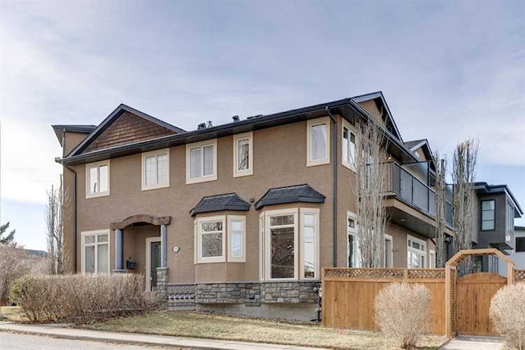 2705 1 St NE Calgary, AB T2E 2W3