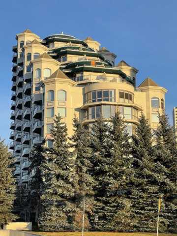 1108 SW 6 Ave Calgary, AB T2P 5K1
