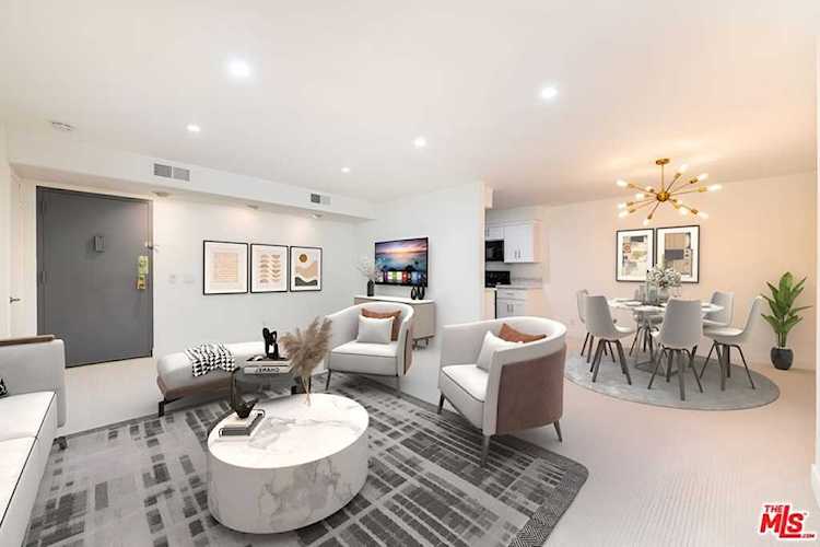 1010 Palm Ave #204 West Hollywood, CA 90069