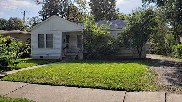 1403 Palo Duro RD Austin, TX 78757