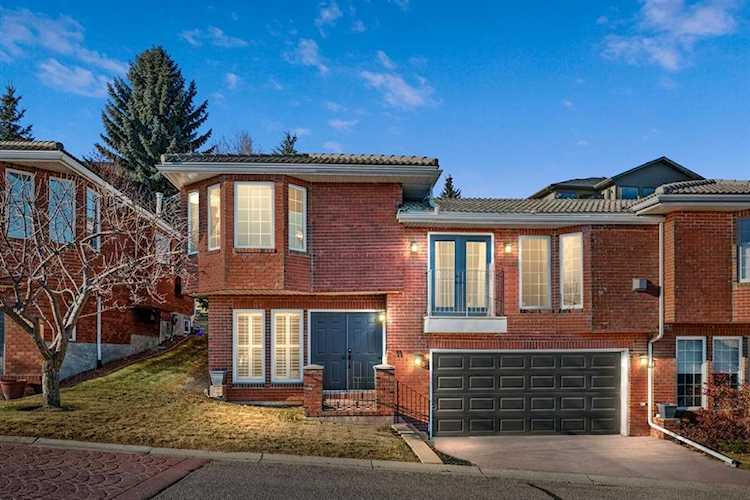 11 Prominence Path Calgary, AB T3H 2W7
