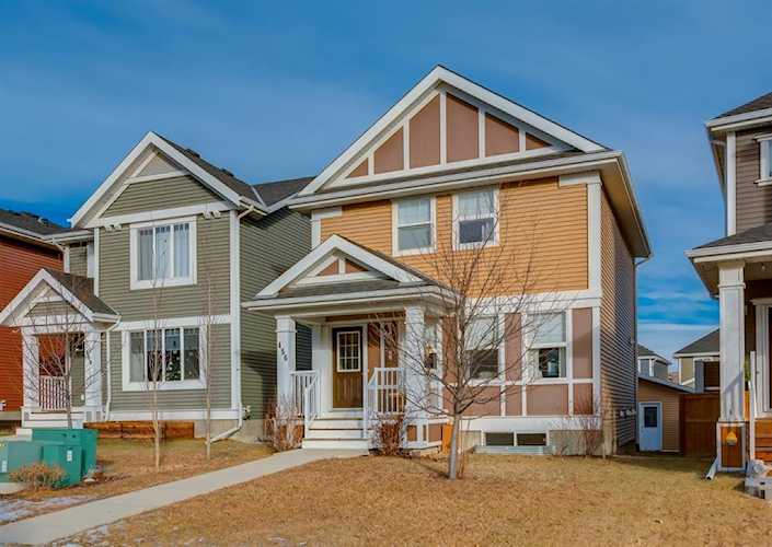 456 River Heights Green Cochrane, AB T4C 0S1