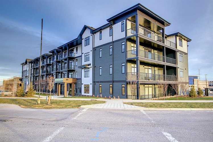 10 Sage Hill Walk NW #305 Calgary, AB T3R 1X9