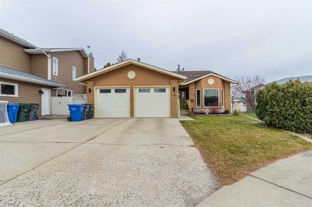 47 NE Prairie Ct Medicine Hat, AB T1C 1R4