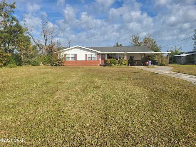 2811 E 13th St Panama City, FL 32401
