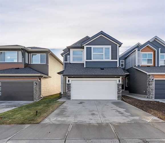 768 Seton Circle SE Calgary, AB T3M 3C4