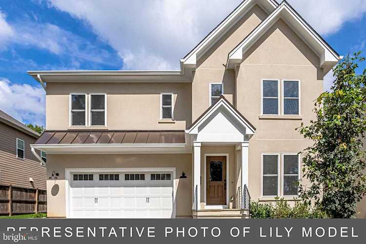 1020 19th St Arlington, VA 22202