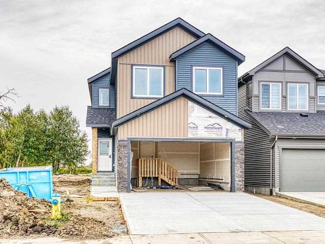 2142 Graydon Hill Crescent Edmonton, AB T6W 4K6