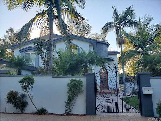 4531 N Country Club Ln Long Beach, CA 90807