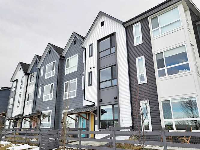 # 14 100 Jensen Lakes Boulevard St. Albert, AB T8N 7T9