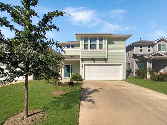 327 Guemal RD Buda, TX 78610
