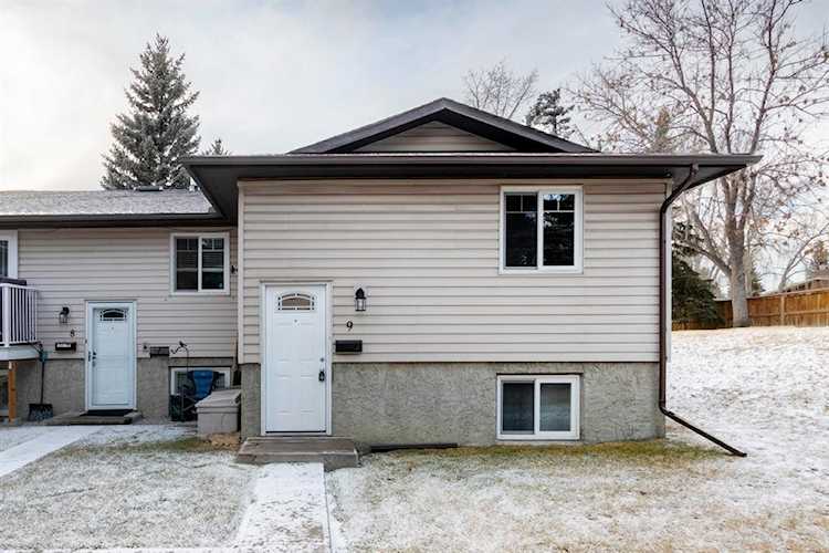5601 Dalton Dr NW #9 Calgary, AB T3A 2E2