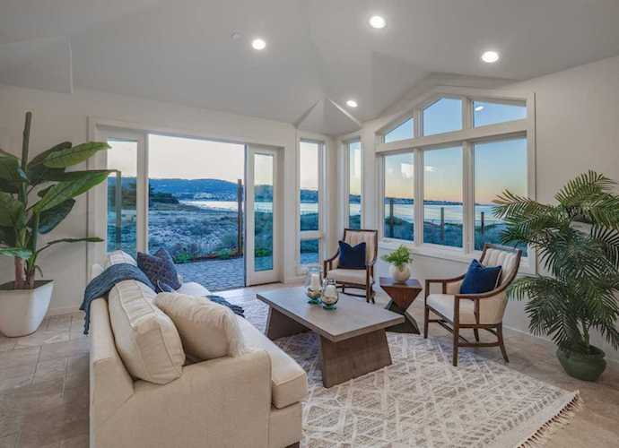 5 Spray Monterey, CA 93940