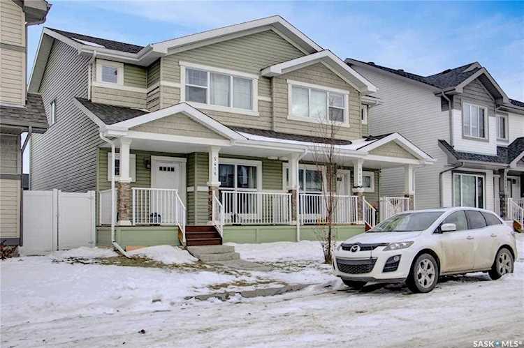 5416 E Green Silverberry Dr Regina, SK S4V 3M4