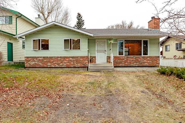 1520 Mardale Way NE Calgary, AB T2A 4G7