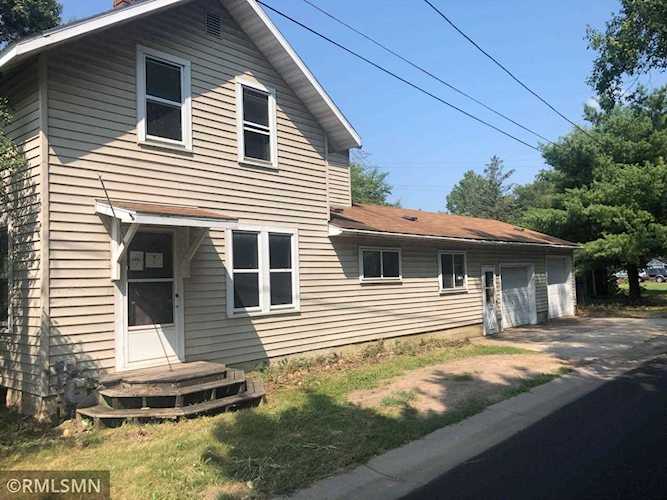 5636 Perkins Avenue N Oak Park Heights, MN 55082