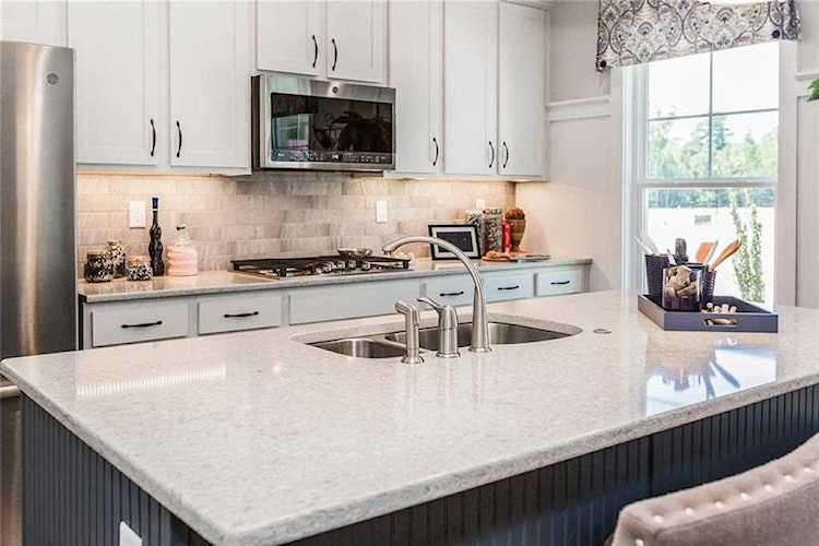 1701 Reed Marsh Ln Goochland, VA 23063