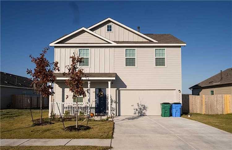 13304 Mussel RUN Elgin, TX 78621