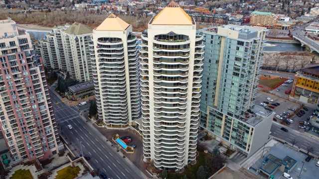 1078 SW 6 Ave Calgary, AB T2P 5N6