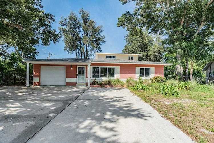 13429 88th Ave Seminole, FL 33776