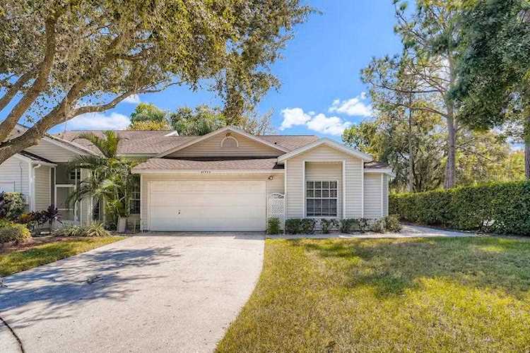 21332 Aaron Ct Lutz, FL 33549