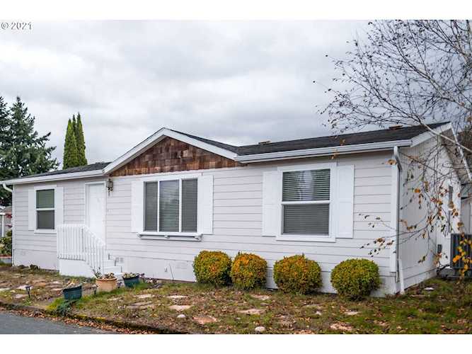 7403 NE Kayla Shae Cir Keizer, OR 97303