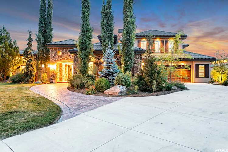 1429 W Millbridge Ln N West Bountiful, UT 84087