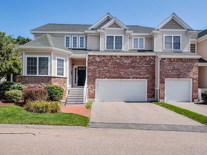 27 Indian Woods Way #27 Canton, MA 02021