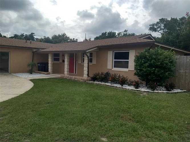 104 Carriage Hill Dr Casselberry, FL 32707