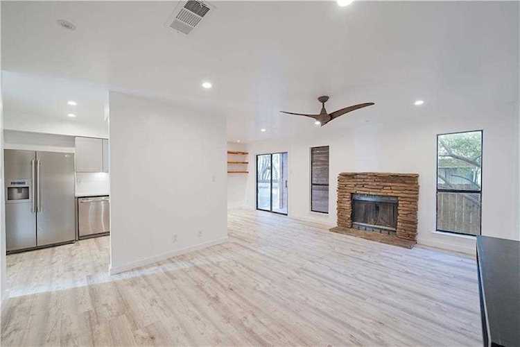 5602 Woodrow Ave #104 Austin, TX 78756
