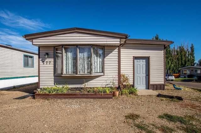 377 Beaufort Crescent SW Medicine Hat, AB T1A 7