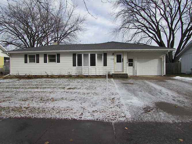 530 Maple Ln Moorhead, MN 56560