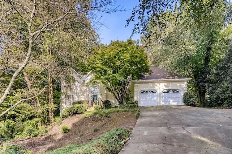 11940 Wildwood Springs Dr Roswell, GA 30075