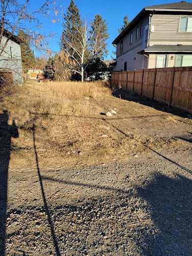 5105 18 Ave NW Calgary, AB T0M 1T0