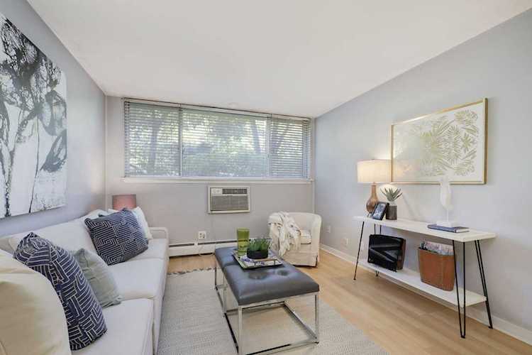 1770 Bryant Avenue S #117 Minneapolis, MN 55403