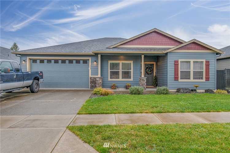 123 Zephyr Dr Silverlake, WA 98645