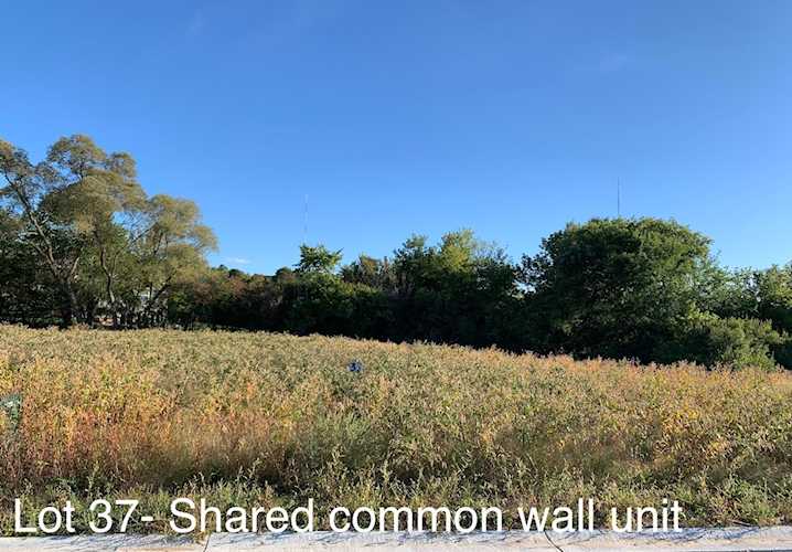 1748 Bobby Jones Dr De Pere, WI 54115 | MLS 50251764 Photo 1