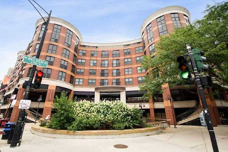 350 W Belden Ave #408 Chicago, IL 60614