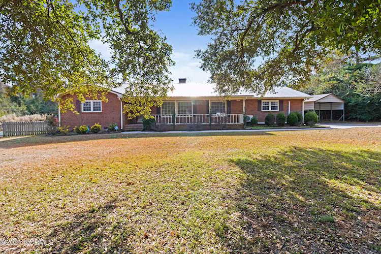 144 Thomas Humphrey Road Jacksonville, NC 28546