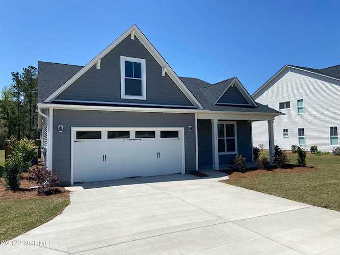 386 Grandview Drive Hampstead, NC 28443