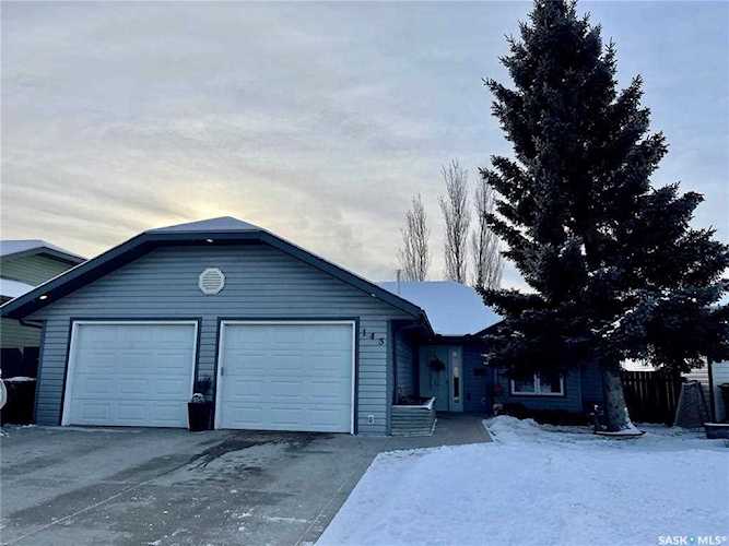 145 Maple Ct Osler, SK S0K 3A0