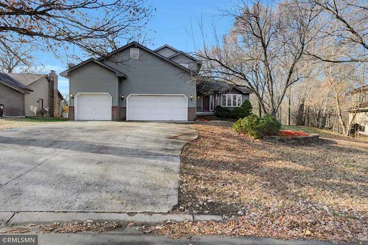 2065 Kings Road Eagan, MN 55122