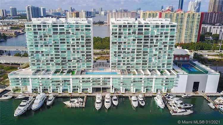 400 Sunny Isles Blvd Sunny Isles Beach, FL 33160