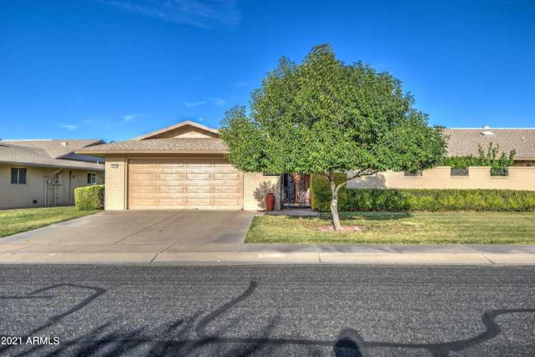 19010 N Concho Circle Sun City, AZ 85373