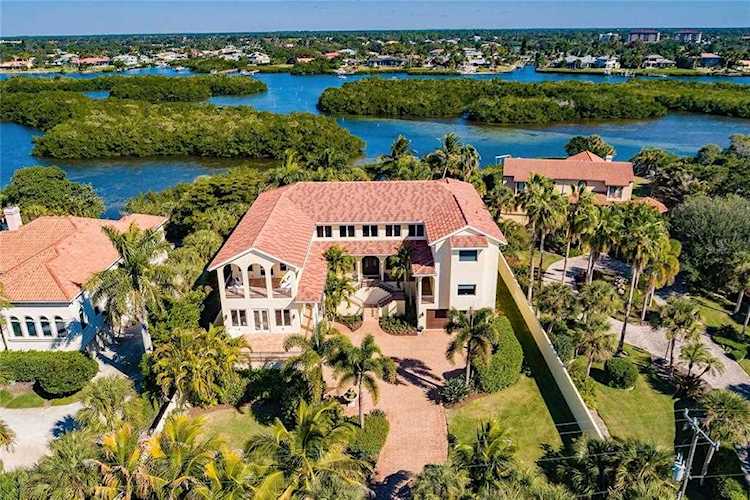 2890 Casey Key Rd Nokomis, FL 34275