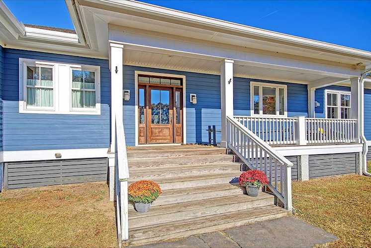 4472 Rose Dr Ravenel, SC 29470