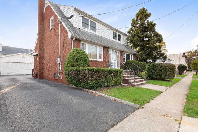 716 Clinton Street Linden, NJ 07036